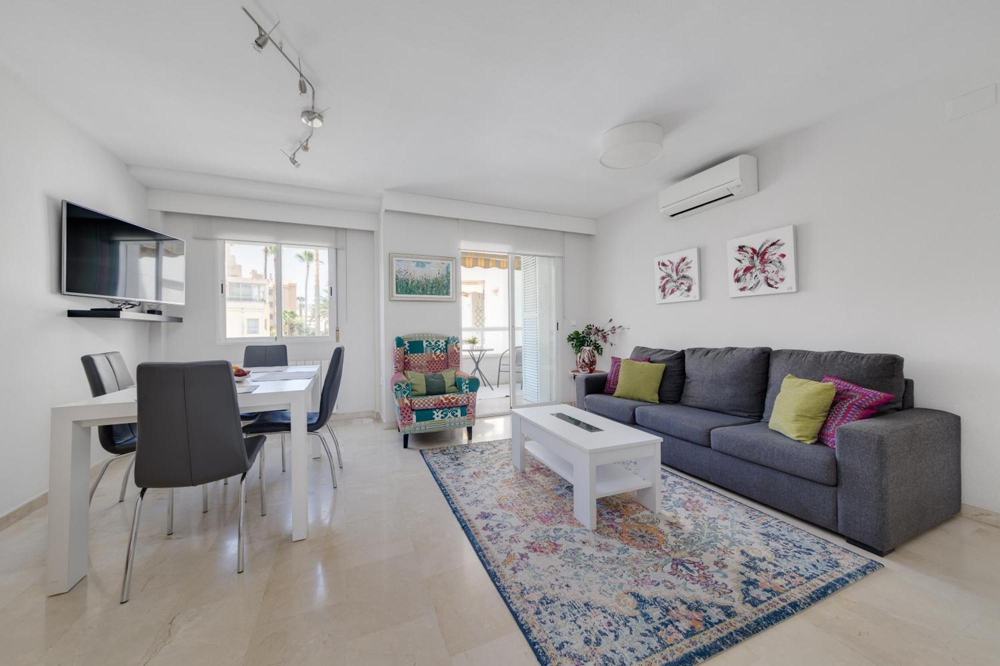 Apartamentos Oasis El Albir Εξωτερικό φωτογραφία
