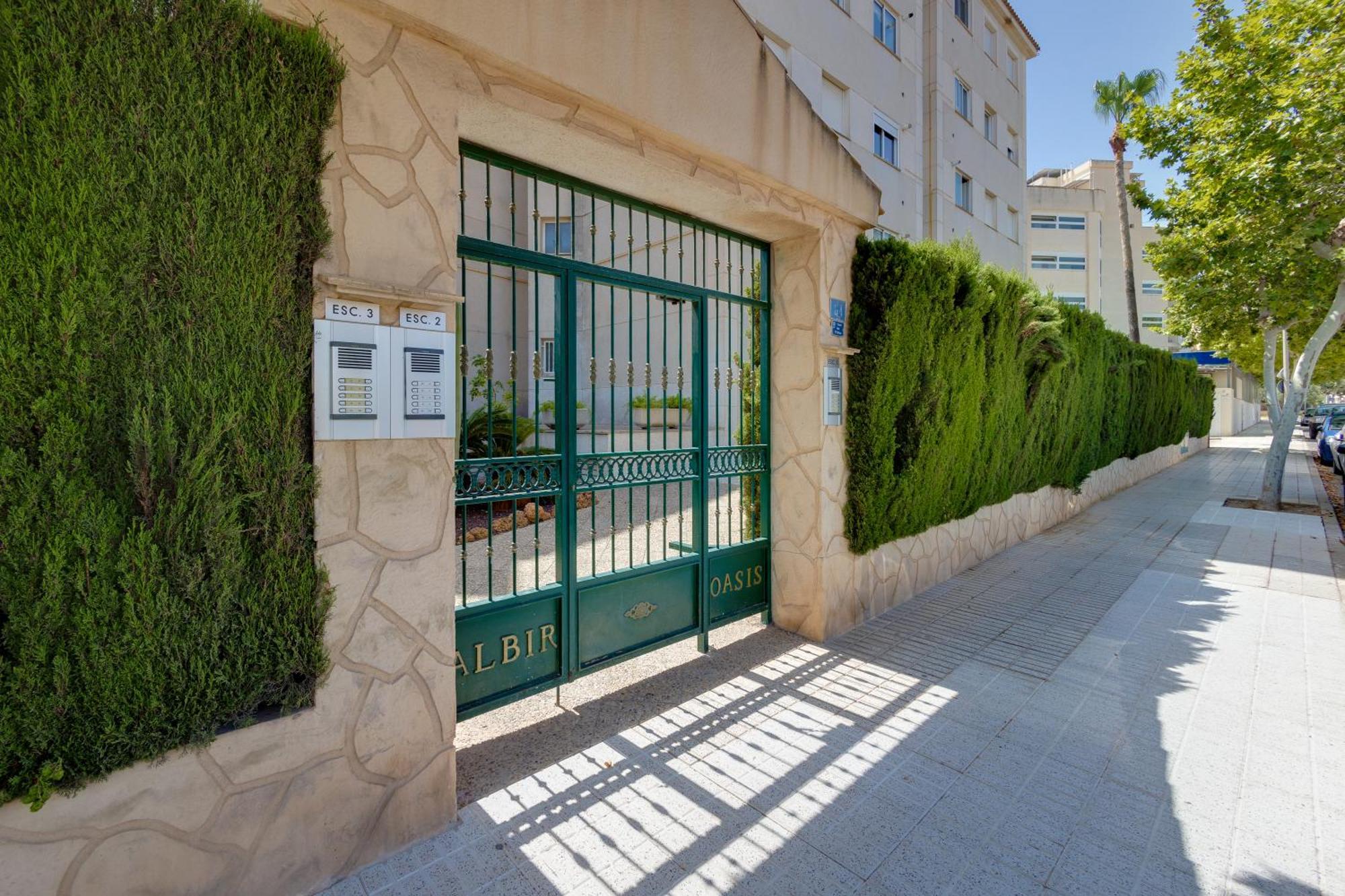 Apartamentos Oasis El Albir Εξωτερικό φωτογραφία