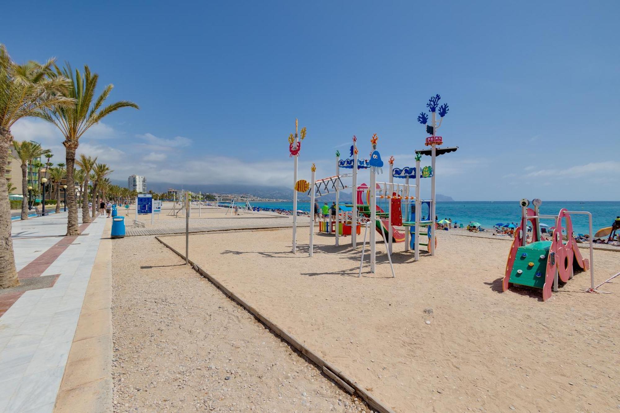 Apartamentos Oasis El Albir Εξωτερικό φωτογραφία