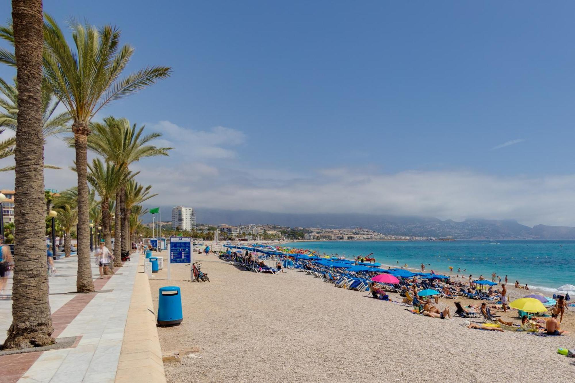 Apartamentos Oasis El Albir Εξωτερικό φωτογραφία