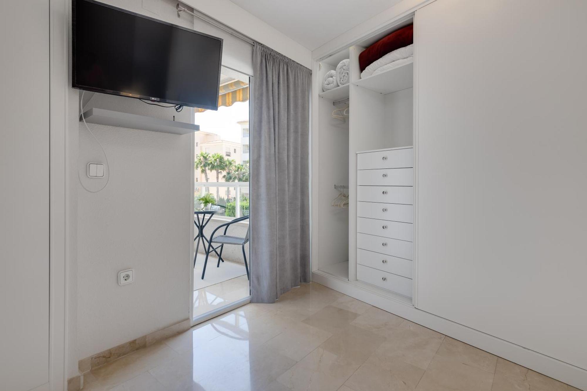 Apartamentos Oasis El Albir Εξωτερικό φωτογραφία